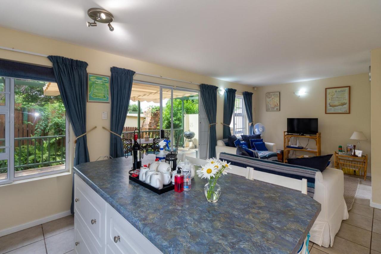 Апартаменты Dunwerkin Self Catering Кентон-он-Си Экстерьер фото